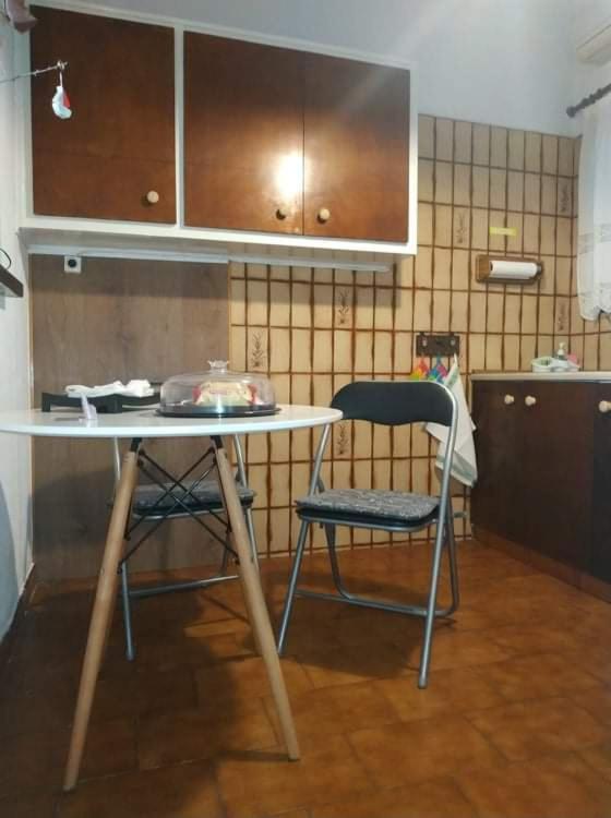 Violet Bedroom And Apartment Spáta المظهر الخارجي الصورة