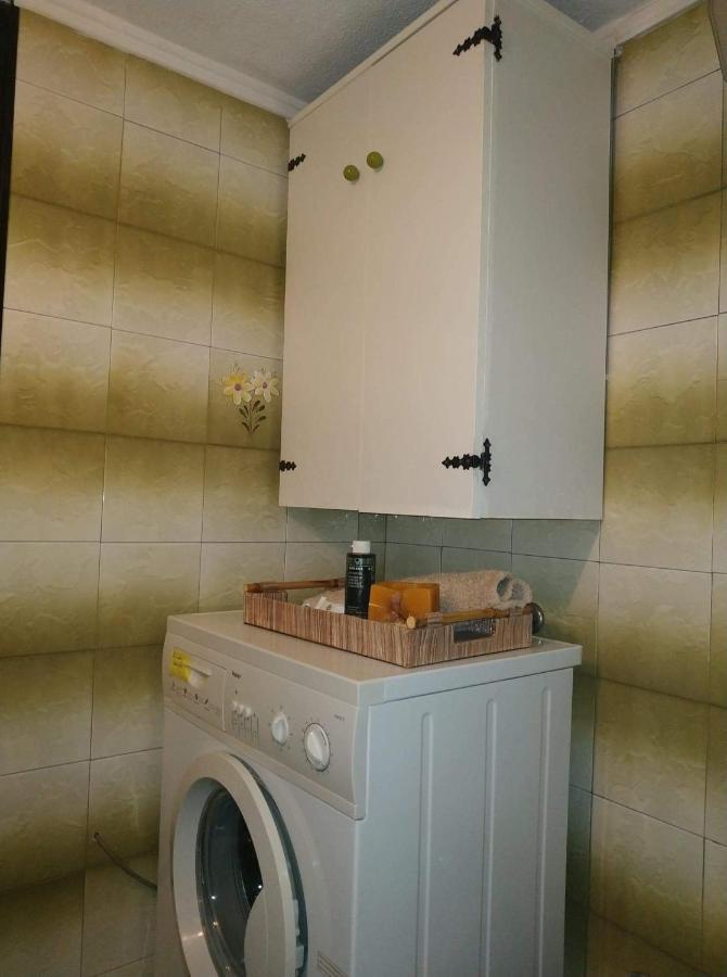 Violet Bedroom And Apartment Spáta المظهر الخارجي الصورة