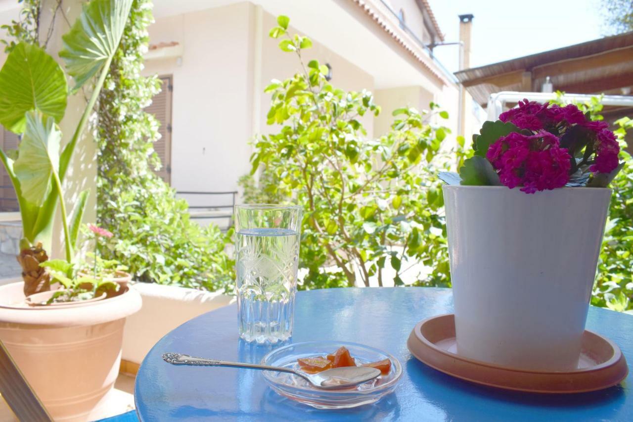 Violet Bedroom And Apartment Spáta المظهر الخارجي الصورة