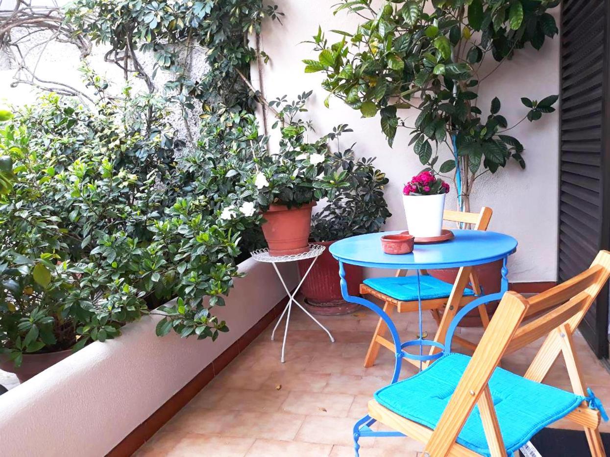 Violet Bedroom And Apartment Spáta المظهر الخارجي الصورة